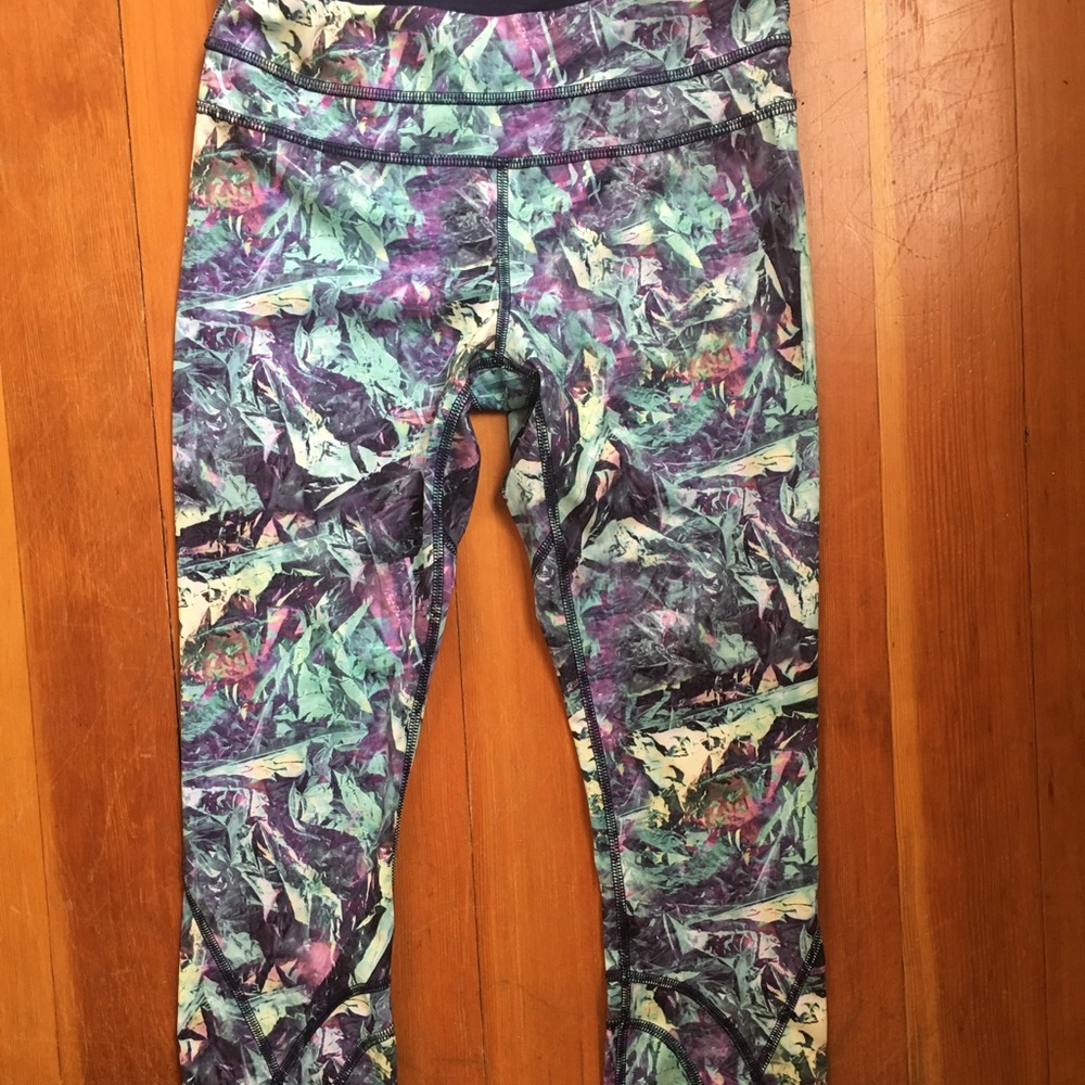 Lululemon run inspire leggings size 4